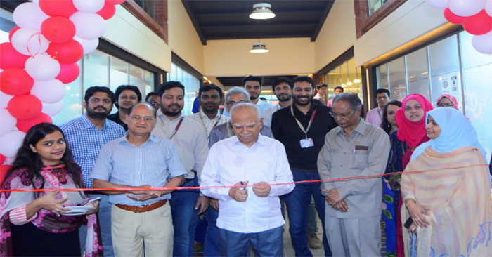 ইডিইউর শিক্ষার্থীরা বেছে নিলো পছন্দের ক্লাব