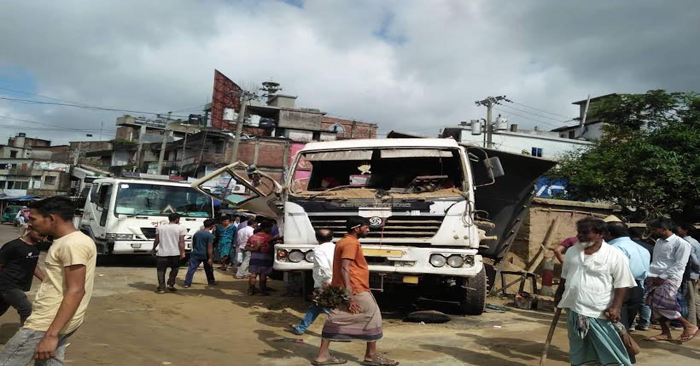 মিরসরাইয়ে রেলক্রসিংয়ে ট্রেনের ধাক্কায় ট্রাক হেলপার নিহত