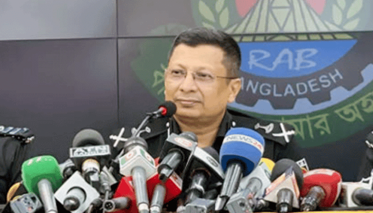 আইনের বাইরে কোনো কাজ করা হয় না : ডিজি
