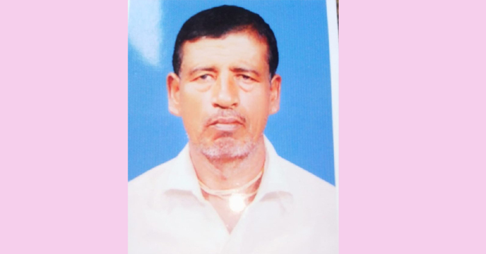 সন্ত্রাসীদের গুলিতে নিথর কৃষকের দেহ