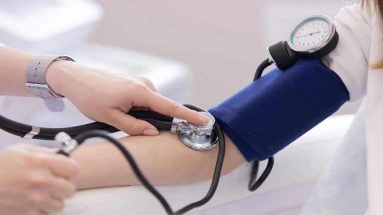 হাই ব্লাড প্রেশারের কারণে আরো যেসব রোগ হতে পারে