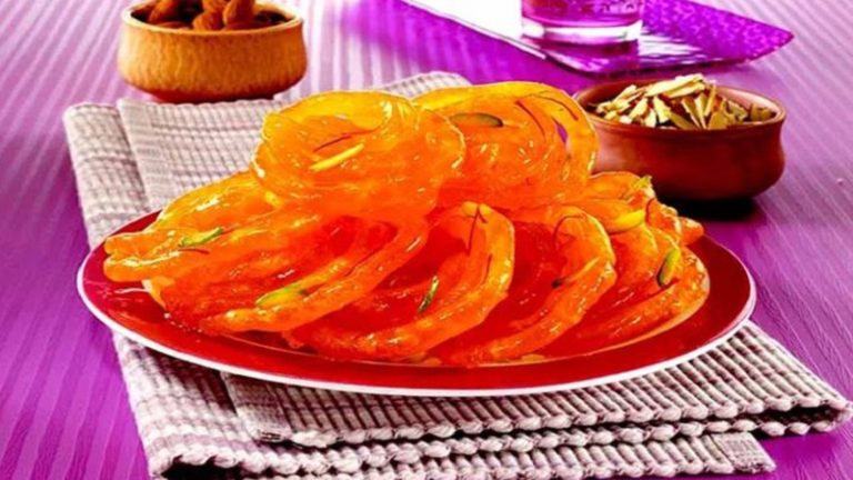 ইফতারে ঘরেই তৈরি করুন জাফরান জিলাপি