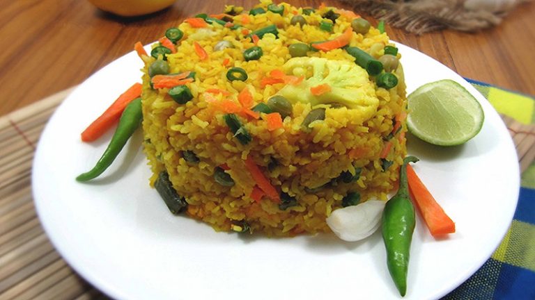 হরেক পদের ঘরোয়া খিচুড়ি, জেনে নিন রেসিপি