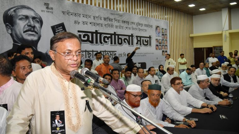 বিএনপি এখন সুবোধ বালকের মতো আচরণ করছে : তথ্যমন্ত্রী