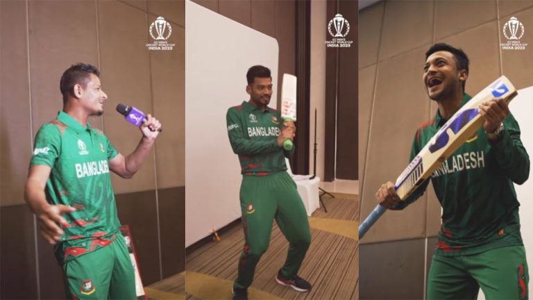 নাচে-গানে বিশ্বকাপের ফটোসেশন করলো বাংলাদেশ