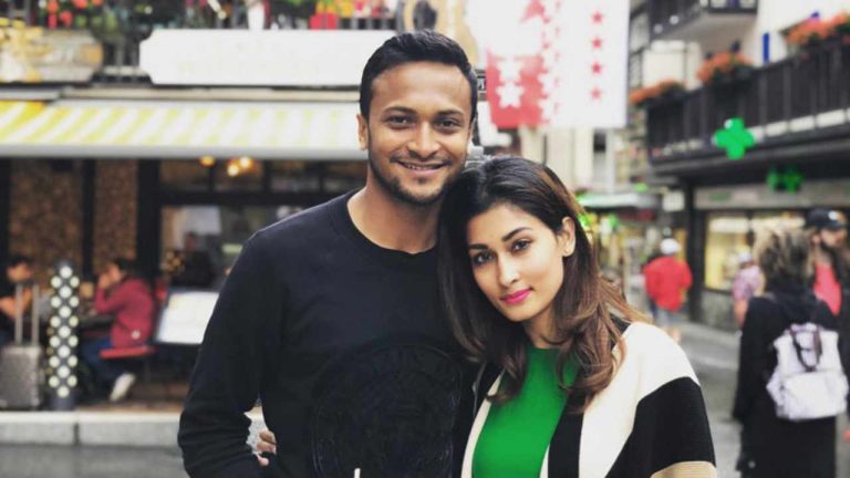 কাকে নিয়ে আবেগী বার্তা দিলেন শিশির