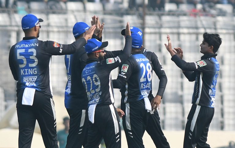 তামিমদের হারালো সাকিবরা