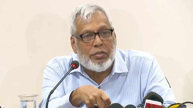 সরকারি চাকরিজীবীদের নতুন পে-স্কেল বাস্তবায়ন করছে না বর্তমান সরকার: বিদ্যুৎ উপদেষ্টা