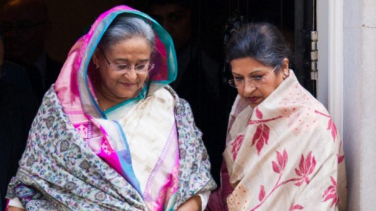 আওয়ামী লীগের নেতৃত্বে আমি বা আমার পরিবার থাকা অপরিহার্য নয়: রয়টার্সকে শেখ হাসিনা