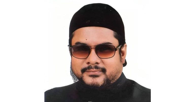 বাঁশখালীর সাবেক উপজেলা চেয়ার‌ম্যান খোরশেদ গ্রেপ্তার