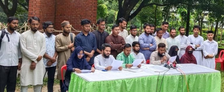 চাকসুতে ফরহাদ-ইয়াছিন-শাহেদ প্যানেল ঘোষণা