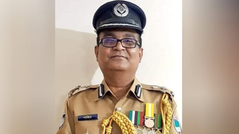 যে কারণে গ্রেফতার সাবেক ডিআইজি নাহিদুল