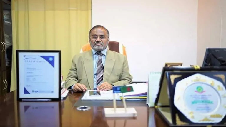 চট্টগ্রাম-৭ সংসদীয় আসনে জামায়াতের প্রার্থী ডা. এ টি এম রেজাউল করিম