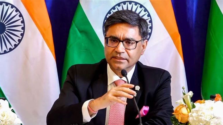 বাংলাদেশে নির্বাচনে যেই ক্ষমতায় আসুক তার সঙ্গেই কাজ করবে দিল্লি