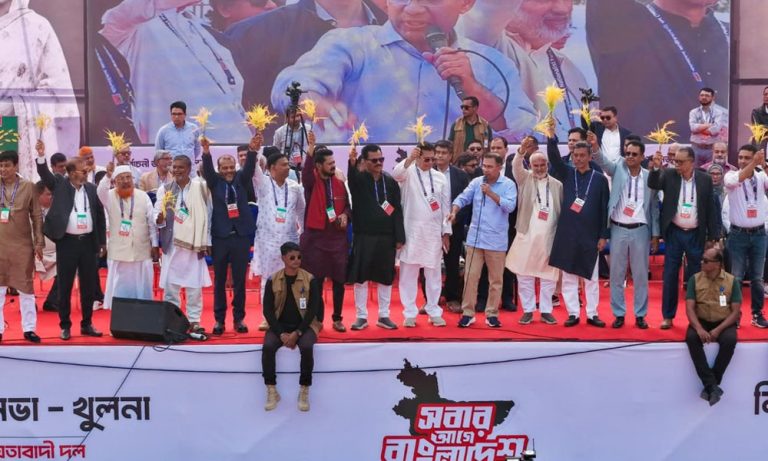দল-মত, শ্রেণি-পেশা নির্বিশেষে সকল মানুষকে নিয়ে দেশ পুনর্গঠন করতে হবে