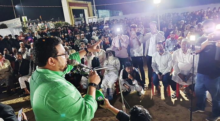 সবাইকে সম্পৃক্ত করে হাটহাজারীর উন্নয়ন করতে চাই: মীর হেলাল