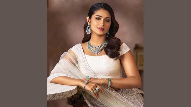 কী  নিয়ে ব্যস্ত সময় পার করছেন ফারিণ