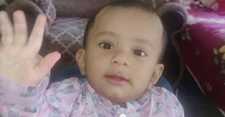 চট্টগ্রামে তসবিহ নিয়ে খেলছিল শিশু, গলায় ‘দানা’ আটকে মৃত্যু