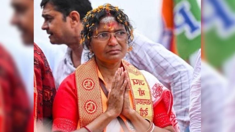 বিধানসভা নির্বাচনে সেই চিকিৎসকের মা ইতিহাস গড়লেন
