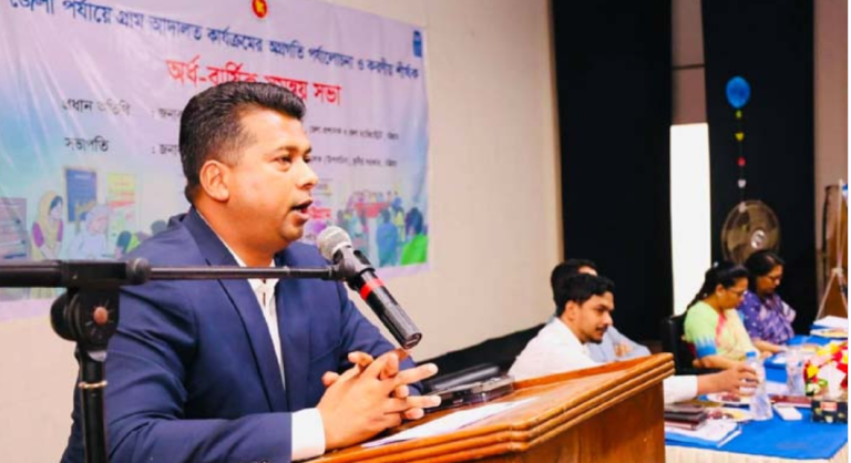 জনগণ যাতে হয়রানিমুক্তভাবে সেবা পায় : ডিসি জাহিদ