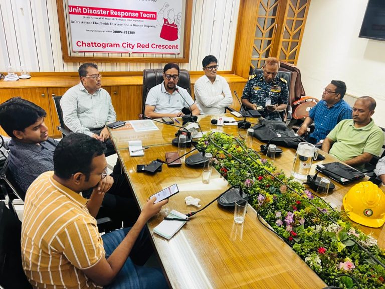 জলাবদ্ধতা নিয়ন্ত্রণে তৎপর চসিক মেয়র, ১০১ সদস্যের র‌্যাপিড রেসপন্স টিম গঠন