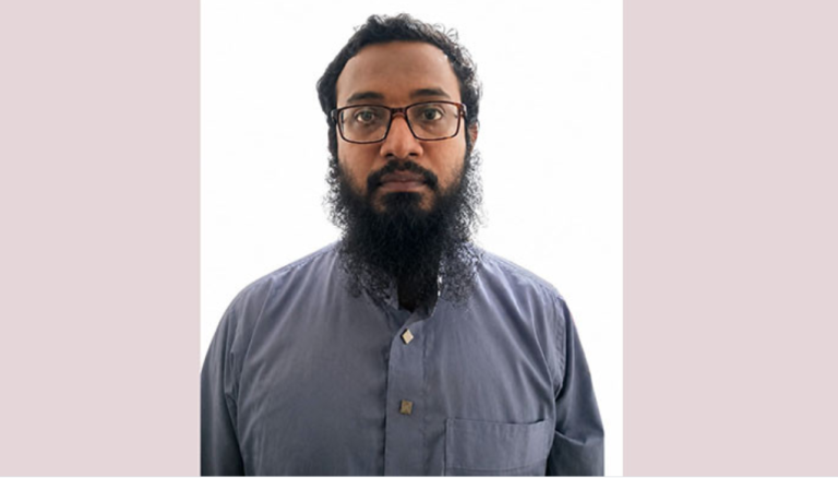 শিক্ষার্থীকে মারধরের অভিযোগে শিক্ষক গ্রেপ্তার