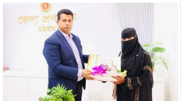 ওয়াসিমের পরিবারসহ জুলাই শহীদদের   স্বজনদের কথা শুনলেন চট্টগ্রামের ডিসি
