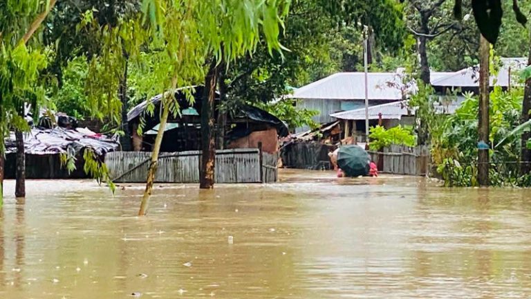 বন্যা ও পাহাড়ধসে কক্সবাজারে আরো দুই প্রাণহানি, মৃত বেড়ে ২৮