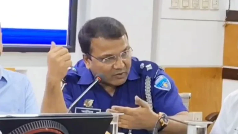 ‘যাকে আপনার পছন্দ হয় না, তাকেই ফ্যাসিস্ট বানিয়ে দেন’