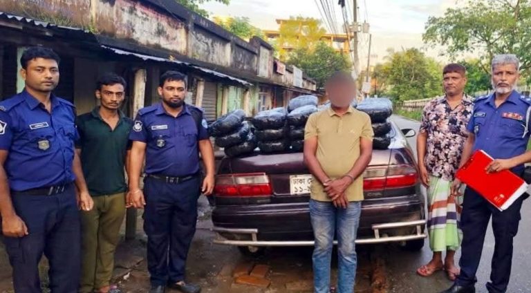 মাদকবিরোধী অভিযানে গ্রেপ্তার ৩৭৬ জন