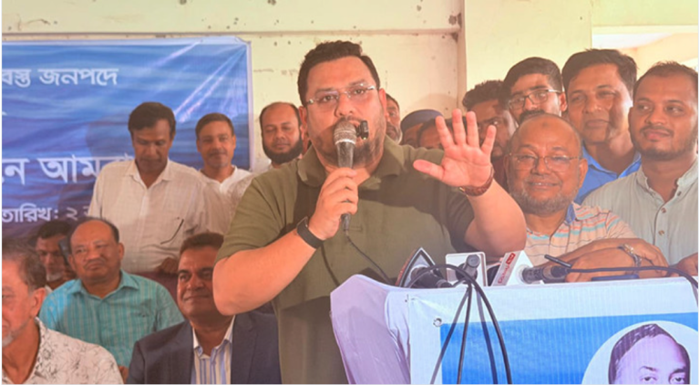 আমরা দেশের ১৮ কোটি জনগণের সেবক: ভূমি প্রতিমন্ত্রী