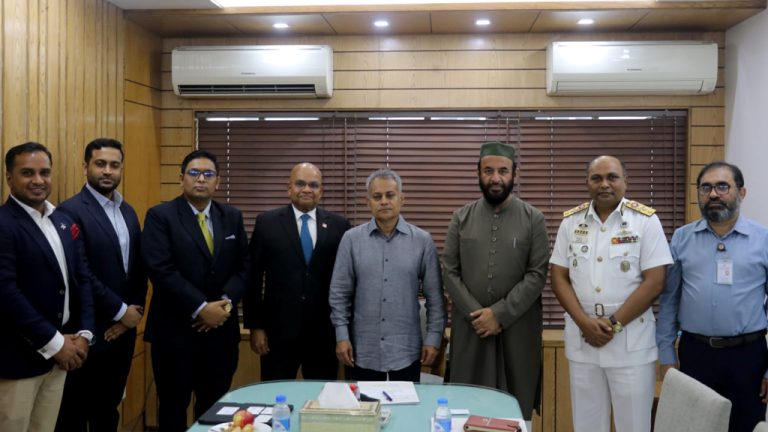 চট্টগ্রাম বন্দরের লালদিয়া কনটেইনার টার্মিনালের ভিত্তি স্থাপন ৩০ আগস্ট
