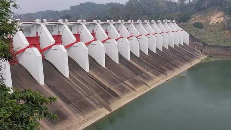 রাতে খোলা হচ্ছে কাপ্তাই বাঁধের ১৬ জলকপাট