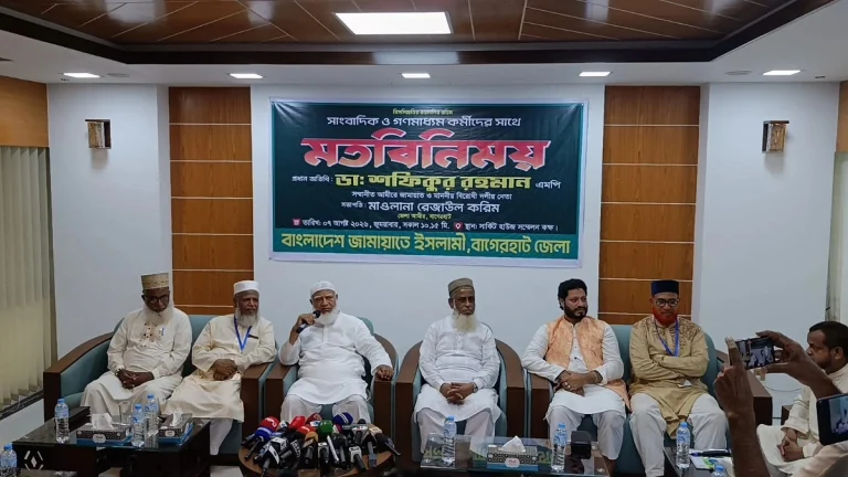 অনুশোচনা ছাড়া আ.লীগের রাজনীতিতে ফেরা উচিত নয়