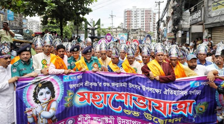 পৃথিবীর সব ধর্মের মূল লক্ষ্য হচ্ছে সমাজে  শান্তি প্রতিষ্ঠা করা