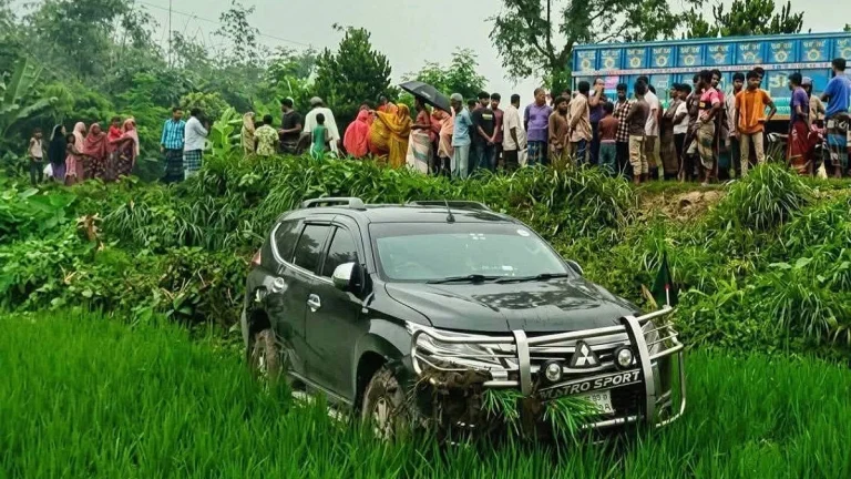 বগুড়ায় প্রতিমন্ত্রীর গাড়ি দুর্ঘটনায় আহত পথচারীর মৃত্যু