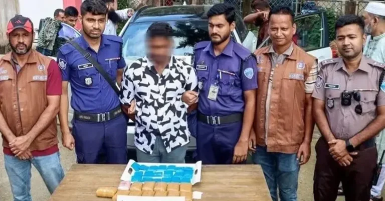 চট্টগ্রামে মাদকবিরোধী অভিযানে গ্রেপ্তার ৩০৫