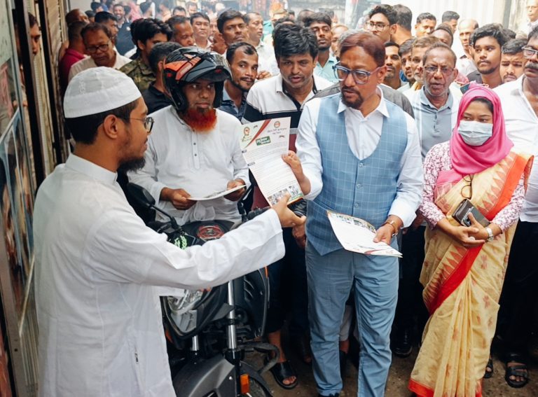 নাগরিক সচেতনতার পাশাপাশি মশার  প্রজননস্থল ধ্বংস জরুরি: মেয়র